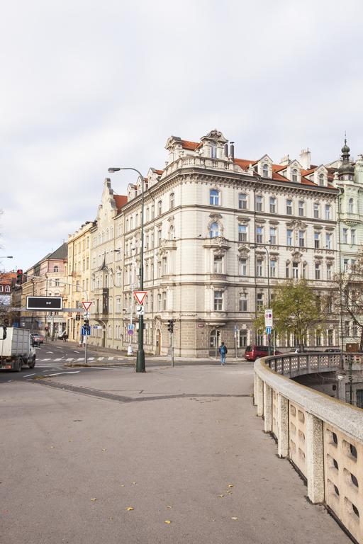 Riverview Apartments Prague Exterior photo